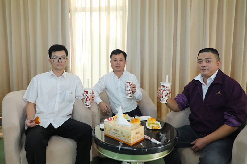 CG2A5351_副本.jpg CG2A5351_副本.jpg